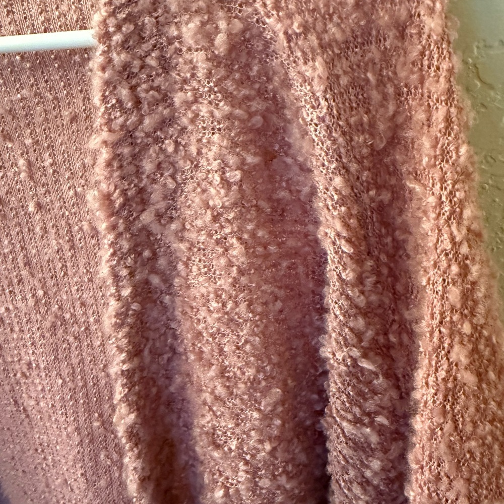 Size XS/S pink Wild Fable sweater - Picture 4 of 6